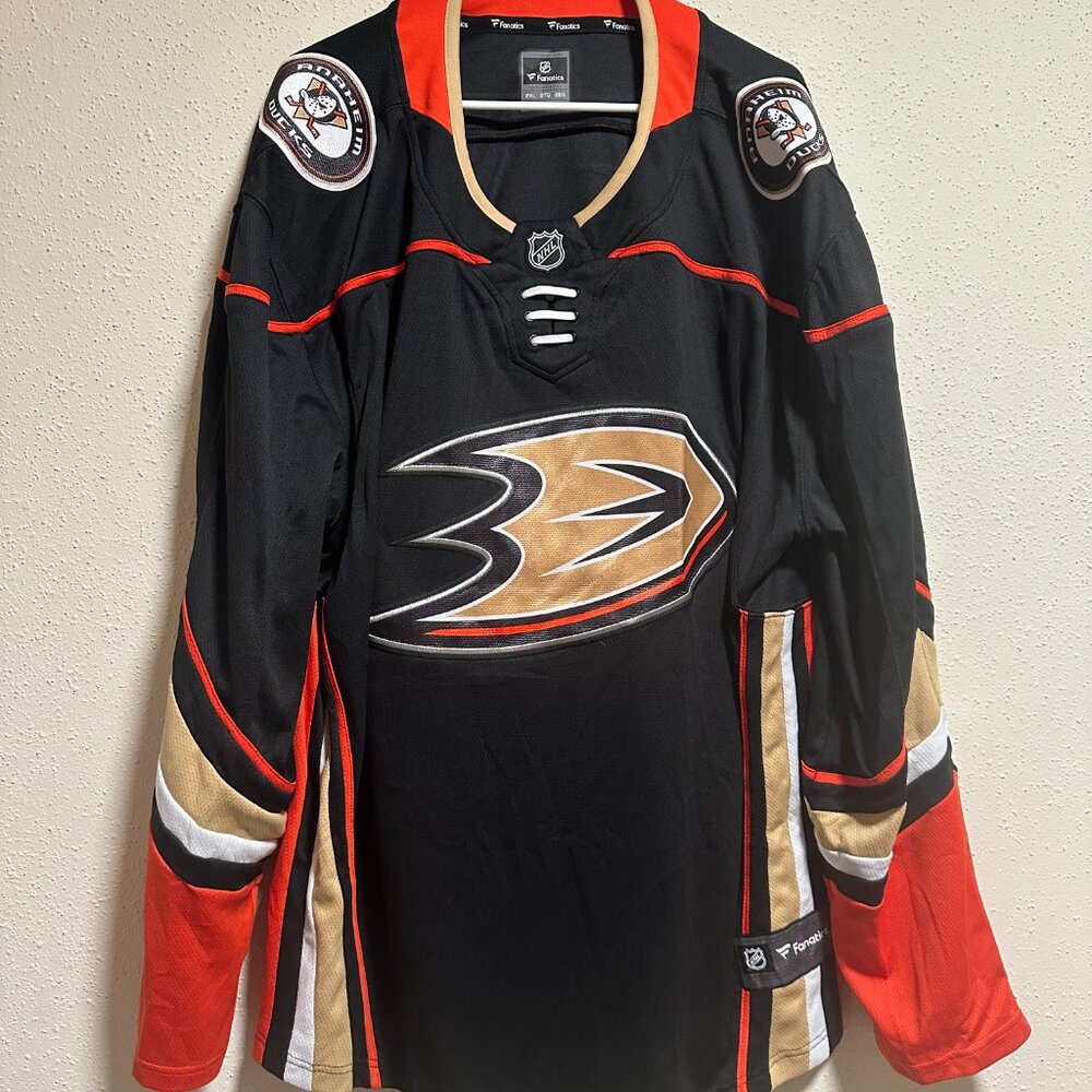 Anaheim Ducks Fanatics Hockey Jersey Home - Picture 8 of 11